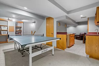 1237  Cavalier Dr, Waukesha, WI 53186 - Photo 36