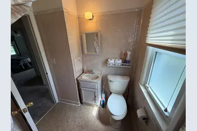 2850 S 50th St, Milwaukee, WI 53219 - Photo 12
