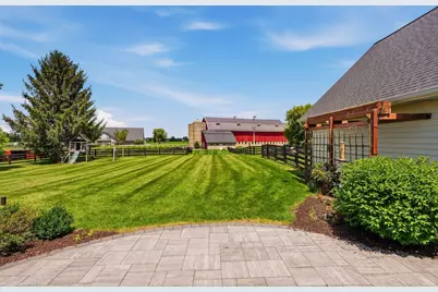 N76W36096  Saddlebrook Ln, Lac La Belle, WI 53066 - Photo 28
