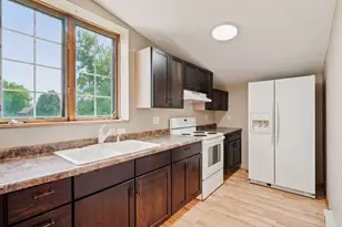N76W36096 Saddlebrook Ln, Lac La Belle, WI 53066 - Photo 42
