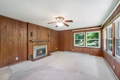 518 W Grand Ave, Port Washington, WI 53074 - Photo 22