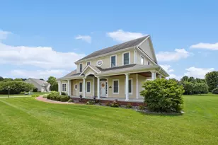 N75W24615 Overland Rd, Sussex, WI 53089 - Photo 2