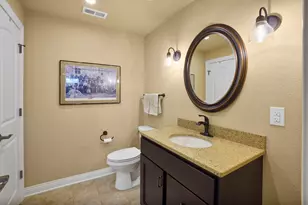 N75W24615 Overland Rd, Sussex, WI 53089 - Photo 34
