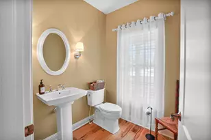 N75W24615 Overland Rd, Sussex, WI 53089 - Photo 20