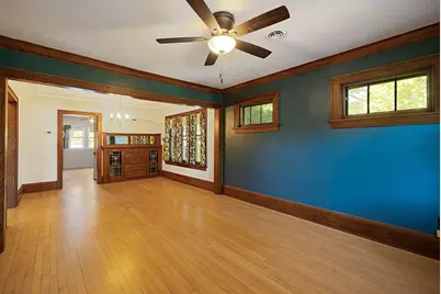 1020 E Manitoba St, Milwaukee, WI 53207 - Photo 8