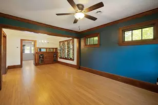 1020 E Manitoba St, Milwaukee, WI 53207 - Photo 8