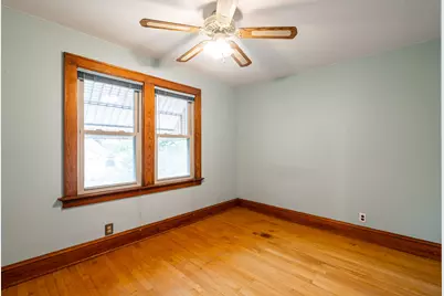 2132 S 62nd St, West Allis, WI 53219 - Photo 18