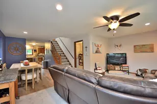 6709 Spruce Ln, Racine, WI 53185 - Photo 8