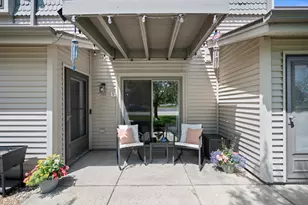 1020 Prairie Dr, Racine, WI 53406 - Photo 18