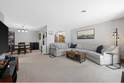 1020  Prairie Dr #9L, Racine, WI 53406 - Photo 2