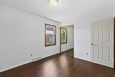 1130 E Elm Rd, Oak Creek, WI 53154 - Photo 22