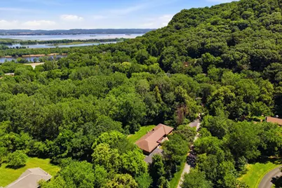 47060  Queens Cove Cir, Dresbach, MN 55947 - Photo 48