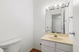 9256 N 70th St, Milwaukee, WI 53223 - Photo 14