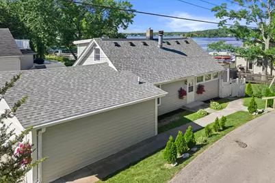 S68W18031  Island Dr, Muskego, WI 53150 - Photo 4