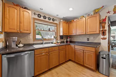 S68W18031  Island Dr, Muskego, WI 53150 - Photo 26