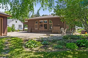 1520 29th St, La Crosse, WI 54601 - Photo 6