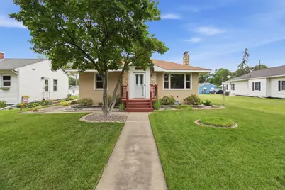 2321  Johnson St, La Crosse, WI 54601 - Photo 2