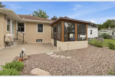 2321  Johnson St, La Crosse, WI 54601 - Photo 28