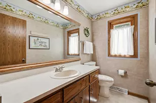 1127 Tenny Ave, Waukesha, WI 53186 - Photo 16