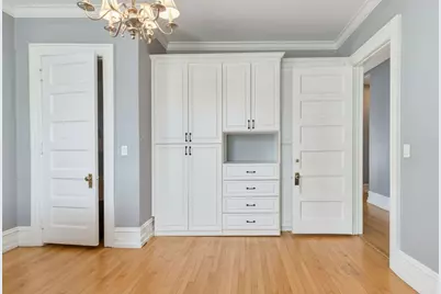 2667 N Summit Ave, Milwaukee, WI 53211 - Photo 26