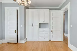 2667 N Summit Ave, Milwaukee, WI 53211 - Photo 26