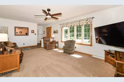 4971 S Jonathan Ln, New Berlin, WI 53151 - Photo 14
