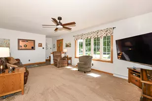 4971 S Jonathan Ln, New Berlin, WI 53151 - Photo 14