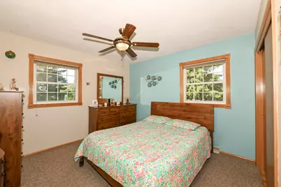 4971 S Jonathan Ln, New Berlin, WI 53151 - Photo 16