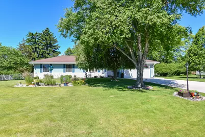 4971 S Jonathan Ln, New Berlin, WI 53151 - Photo 46