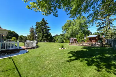 4971 S Jonathan Ln, New Berlin, WI 53151 - Photo 2