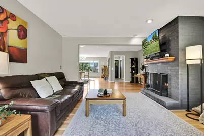 1225  Indianwood Dr, Brookfield, WI 53005 - Photo 22