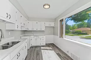 3400 S 8th Ave, Racine, WI 53402 - Photo 6