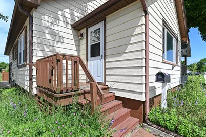 3400 S 8th Ave, Racine, WI 53402 - Photo 4