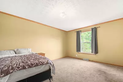 1757  Cedarview Dr, Saint Cloud, WI 53079 - Photo 18
