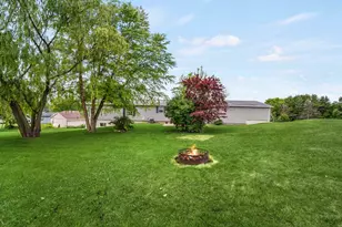 1757 Cedarview Dr, Saint Cloud, WI 53079 - Photo 24