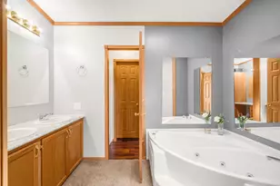 1757 Cedarview Dr, Saint Cloud, WI 53079 - Photo 16