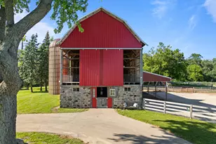 29224 Mt Tom Rd, Burlington, WI 53105 - Photo 6