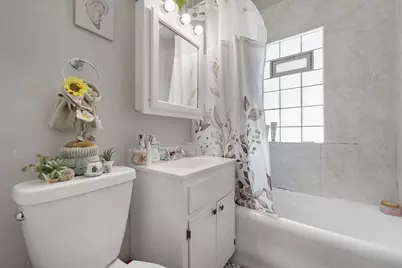 3238 S 7th St, Milwaukee, WI 53215 - Photo 16