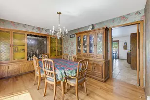 5050 Spruce Ct, Greendale, WI 53129 - Photo 8