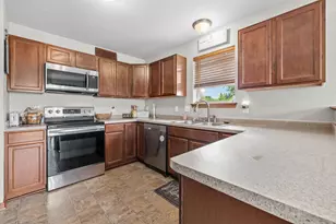 307 Reeds Dr, West Bend, WI 53095 - Photo 6