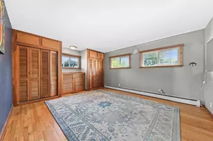 2802 S 47th St, Milwaukee, WI 53219 - Photo 12