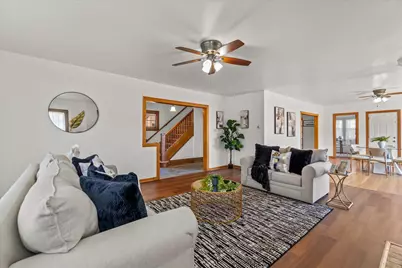 2704 N 46th St, Milwaukee, WI 53210 - Photo 6
