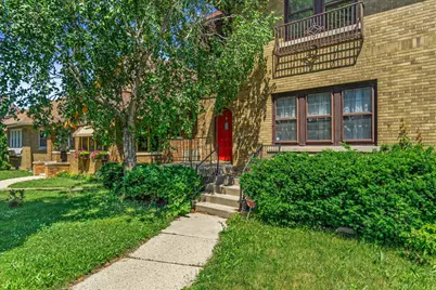 2704 N 46th St, Milwaukee, WI 53210 - Photo 2