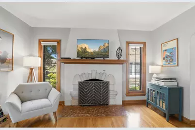 6921 W Hadley St, Milwaukee, WI 53210 - Photo 6