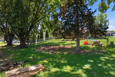 1405  Labus Dr, Bangor, WI 54614 - Photo 20