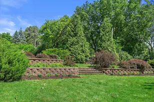 11318 N Glenwood Dr, Mequon, WI 53097 - Photo 30