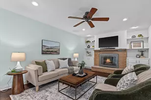 11318 N Glenwood Dr, Mequon, WI 53097 - Photo 6