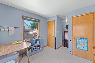 809 E Cady St, Watertown, WI 53094 - Photo 18