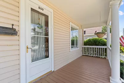 809 E Cady St, Watertown, WI 53094 - Photo 4