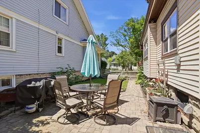 1448 S 90th St, West Allis, WI 53214 - Photo 22